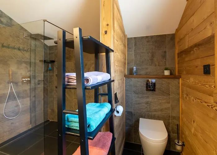 Horská chata Paisible 3 Etoiles Sauna, Cheminee, Terrasse Sud, Vue Montagne, Bois & Pierre Authentique Et Confort Moderne *